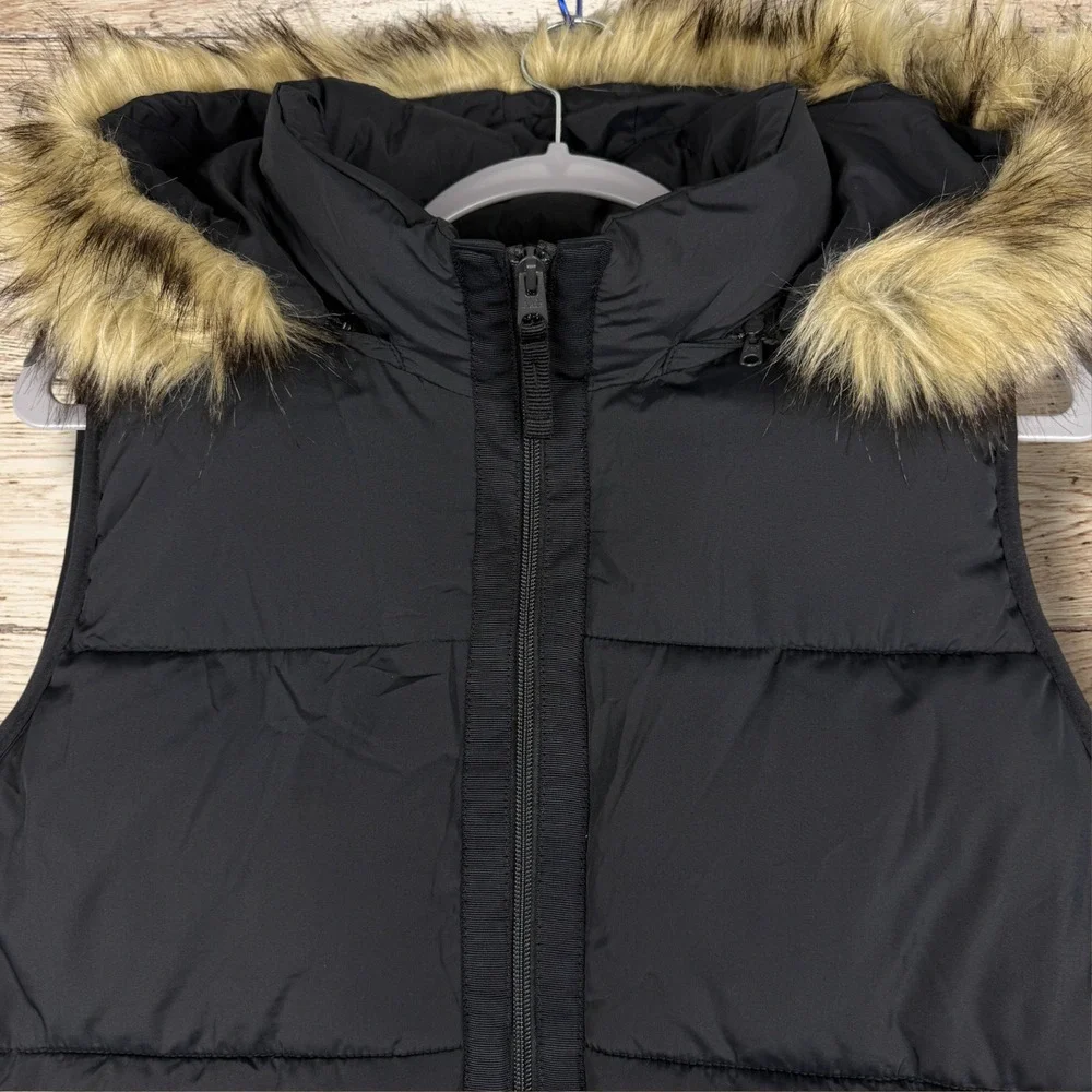 ABERCROMBIE FITCH Quilted Puffer Vest Black Removable Faux Fur Hood Womens XL - Picture 4 of 12
